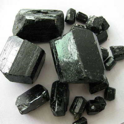 国军矿产品-汗蒸房托玛琳-温泉用大块黑色电气石